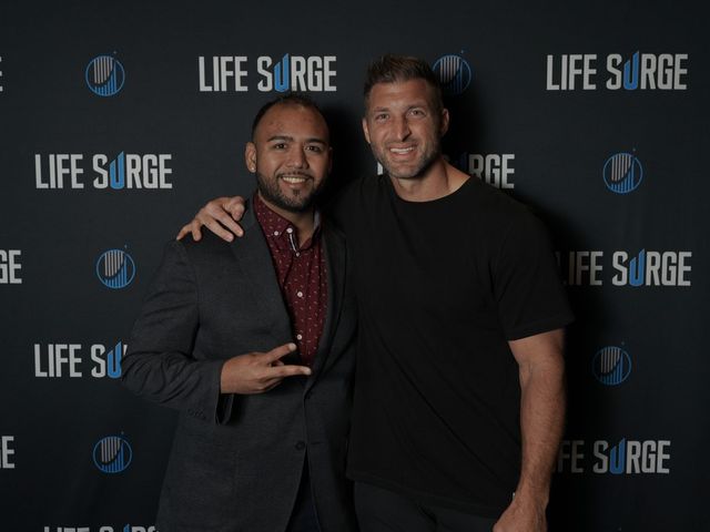 Aulundrew with Tim Tebow
